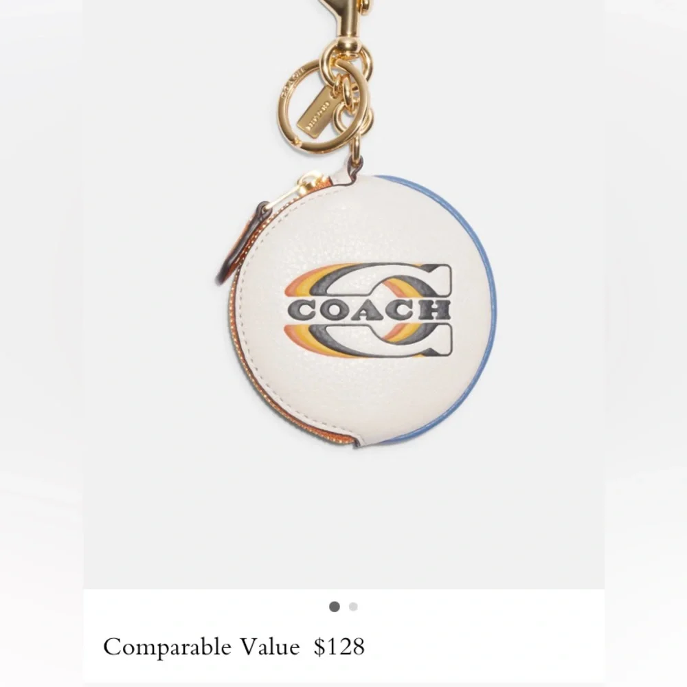 Coach circular coin Pouch/Coach stamp. New/tags - Picture 5 of 6